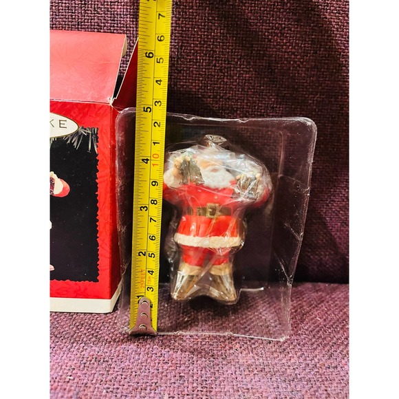 Hallmark Refreshing gift Coca-Cola, Santa - Picture 2 of 6